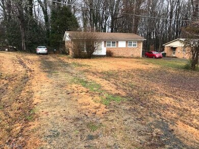 915 Old Liberty Rd, Asheboro, NC 27203 - photo 2