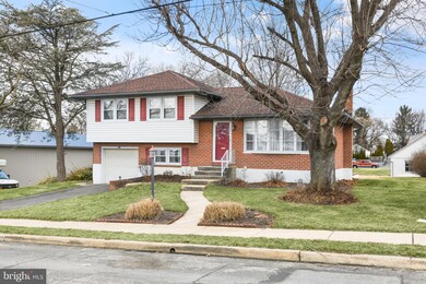 1519 Duke St, Reading, PA 19605 - photo 2
