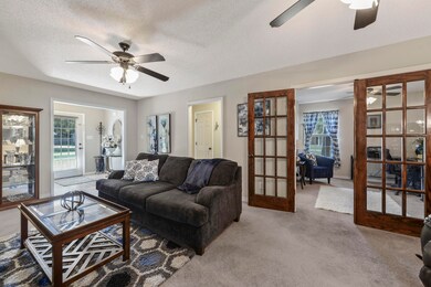 den and 3rd bedroom