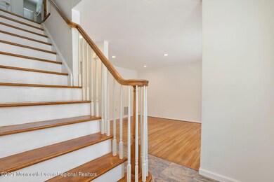 32 Lisa Dr, Hazlet, NJ 07730 - photo 4