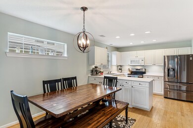 Eat In Kitchen