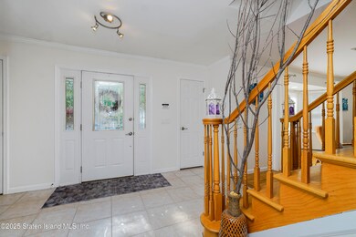 79 Weiner St, Staten Island, NY 10309 - photo 6