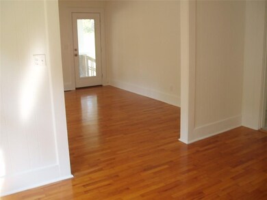 318 S Washington Ave, Fayetteville, AR 72701 - photo 3