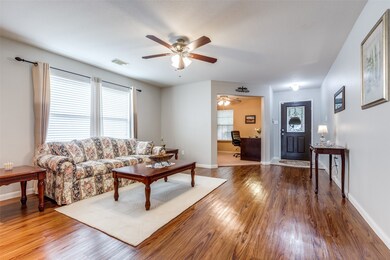 29326 Legends Line Dr, Spring, TX 77386 - photo 6