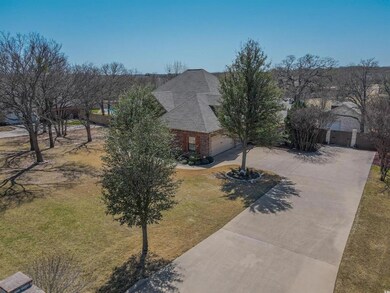 3239 Golden Oaks Cir, Granbury, TX 76049 - photo 5