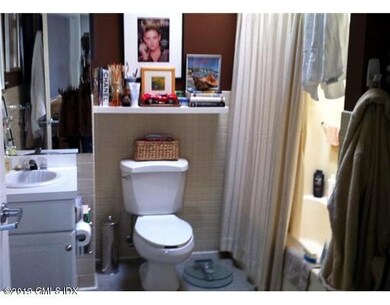 4 Lewis St unit 3rd Floor B, Greenwich, CT 06830 - photo 4