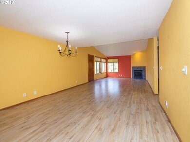 2784 Dayna Ln, Eugene, OR 97408 - photo 4