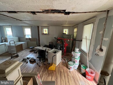 3121 Sequoia Ave, Baltimore, MD 21215 - photo 4