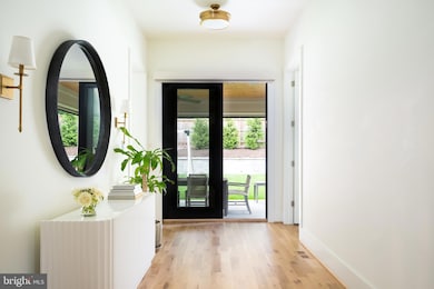 4283 38th St N, Arlington, VA 22207 - photo 3