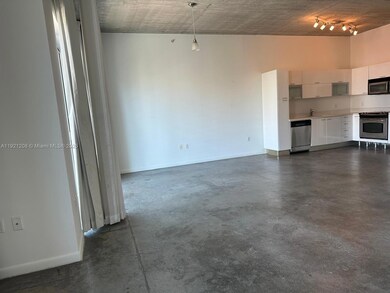 133 NE 2nd Ave unit 715, Miami, FL 33132 - photo 2