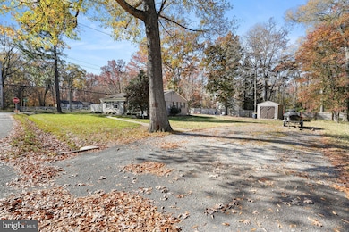 15709 Maple Dr, Accokeek, MD 20607 - photo 7