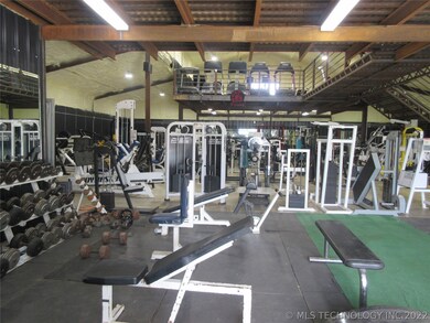 513 N B St, Eufaula, OK 74432 - photo 7