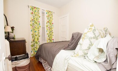 102 Franklin St unit 1, Brookline, MA 02445 - photo 2