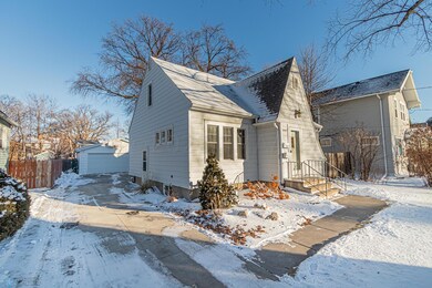 1333 11th Ave S, Fargo, ND 58103 - photo 2