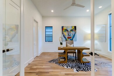 859 W 41st St, Houston, TX 77018 - photo 7