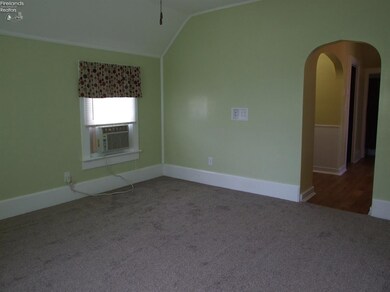 321 Elm St, Findlay, OH 45840 - photo 2