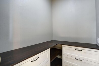 122 Los Arbor Dr, Deland, FL 32724 - photo 7