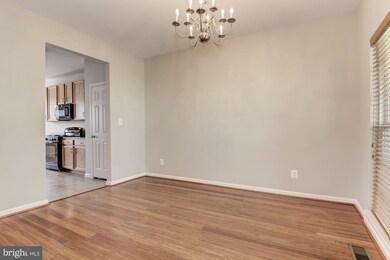 2500 Five Fathom Cir, Woodbridge, VA 22191 - photo 5