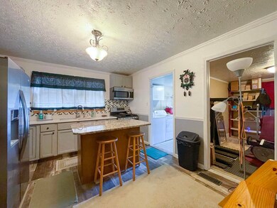 3126 Columbus Ave, Anderson, IN 46016 - photo 7