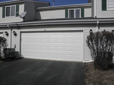 1911 Cherrywood Ct, Joliet, IL 60435 - photo 3