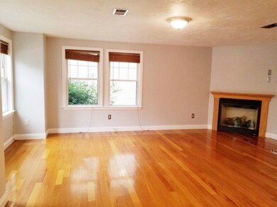 7 Carlford Rd, Jamaica Plain, MA 02130 - photo 3