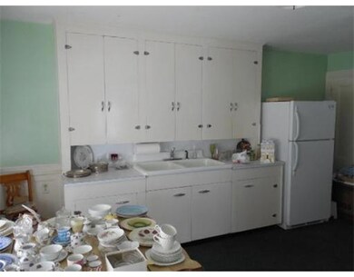 35 Spring St, Whitinsville, MA 01588 - photo 5