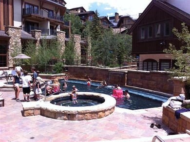 Pool and hot-tubs