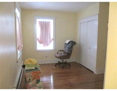 9 Greenleaf Ave unit 1, Medford, MA 02155 - photo 3