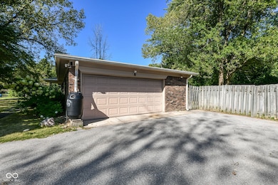 10505 N Washington Blvd, Indianapolis, IN 46280 - photo 4