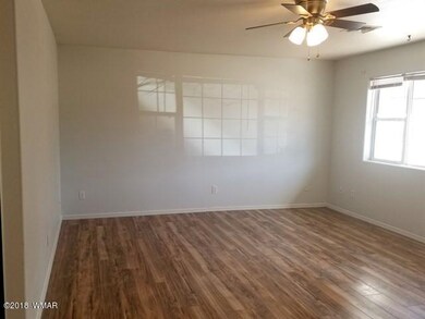003_Living Room