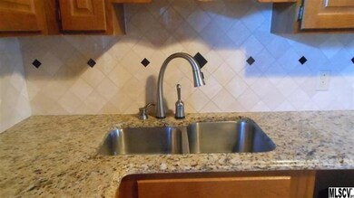 109 Bonnie Ln, Statesville, NC 28625 - photo 4