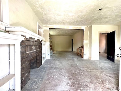 5141 Highland Ave, Saint Louis, MO 63113 - photo 3