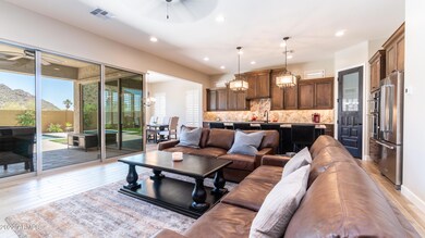 1741 North Harper-11