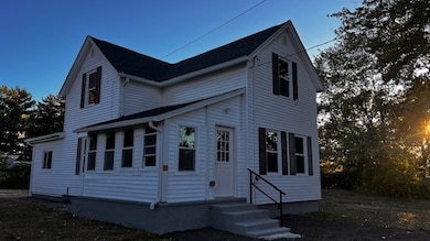 81 Mccarthy Ave, Chicopee, MA 01020 - photo 4