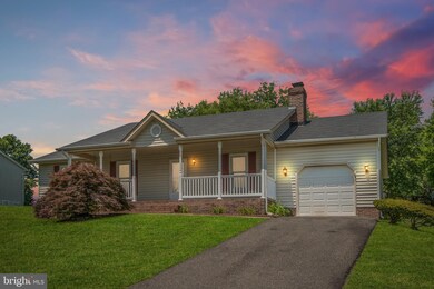 11808 Clarence Dr, Fredericksburg, VA 22407 - photo 5