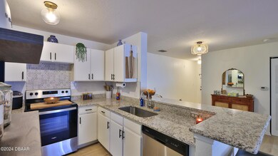 940 Village Trail unit 8-2050, Port Orange, FL 32127 - photo 5