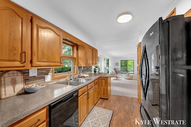 8446 Brower Ave NE, Rockford, MI 49341 - photo 7