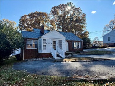 1263 Winslow Ave unit A, B & C, Asheboro, NC 27205 - photo 3