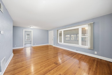 18335 Sherman St unit 2, Lansing, IL 60438 - photo 4