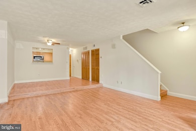 1033 Quincy St NE unit 1033, Washington, DC 20017 - photo 4