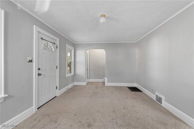 1318 Arnold Ave, Akron, OH 44305 - photo 6