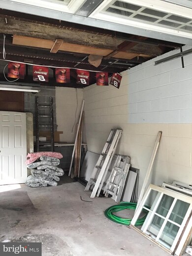 432 Burnley Ln, Drexel Hill, PA 19026 - photo 3