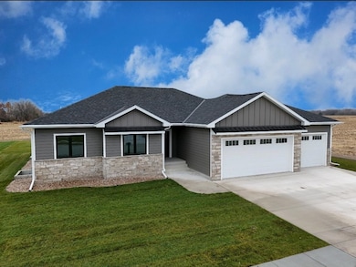 4929 17th St, Columbus, NE 68601 - photo 2