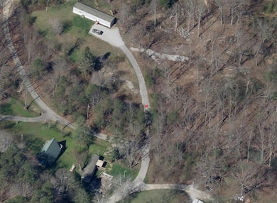 155 E B Gross Rd, East Bernstadt, KY 40729 - photo 2