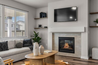 61651 SE Depot Loop, Bend, OR 97702 - photo 6