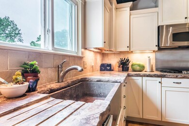 717 Hilltop Rd, Littleton, NH 03561 - photo 6