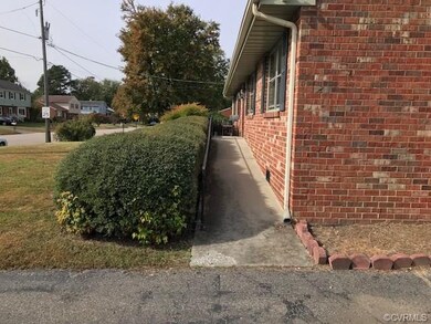 103 N Plains Dr, Petersburg, VA 23805 - photo 4