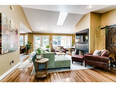 2598 Laurel Hill Dr, Eugene, OR 97403 - photo 6