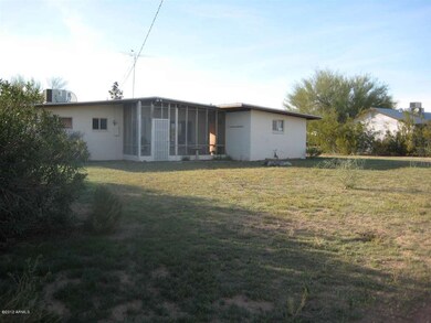 Rear Yard1