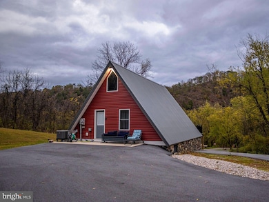 12076 Point Rd, Huntingdon, PA 16652 - photo 3